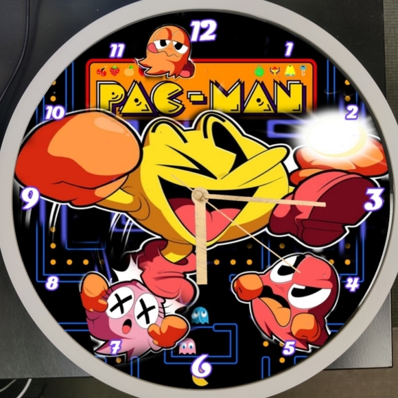 Pack man led wall clock - Picture 4 of 5